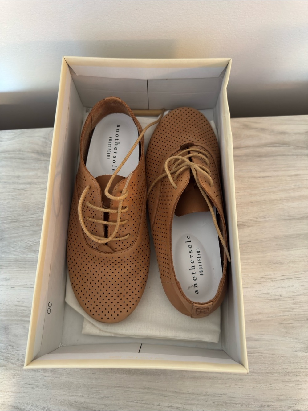 Anothersole Women’s Perforated Lace-Up Oxford — Tan